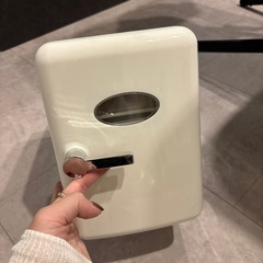 コンパクト冷蔵庫