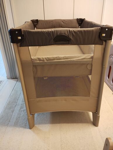 Aprica アップリカ ベビーベッド ココネル ココア 綺麗 美品 元箱付き