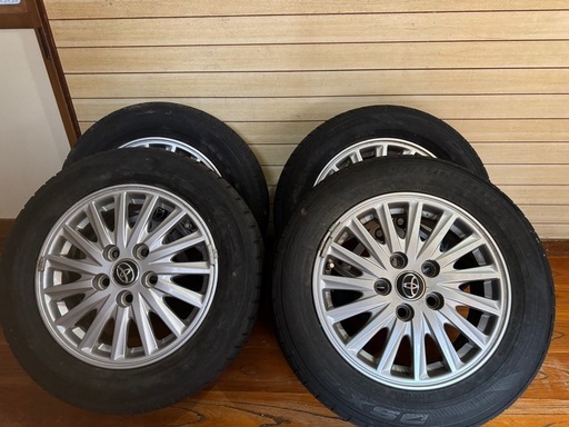 ヴォクシー 、ノア、エスクァイア 純正15インチホイール