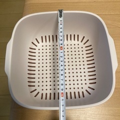 キッチン、水切りザル