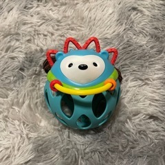あかちゃんおもちゃ&トマトまくら
の画像
