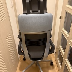 Steelcase Gesture(23区内運送可能
)の画像