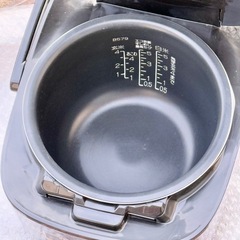 2021年製 象印「極め炊き」圧力IH炊飯器 NW-JW10の画像