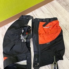 モンベル登山セット⑧登山靴と裾部分のカバー