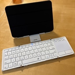 Bluetooth キーボードの画像
