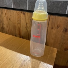 未使用　プラ哺乳瓶の画像