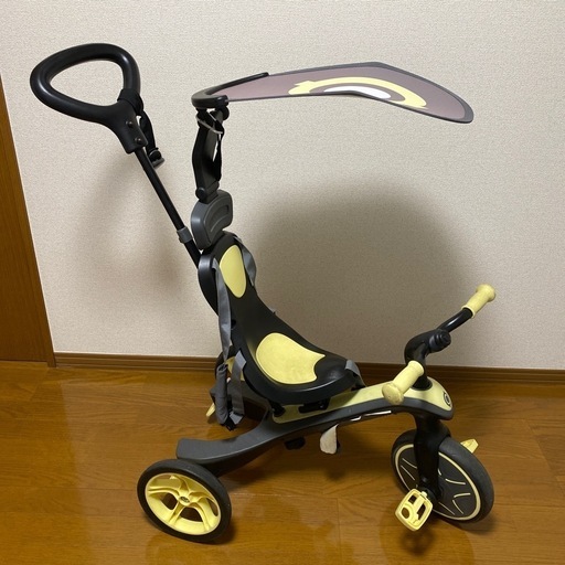 トイザらス限定カラー4in1三輪車