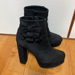 ブーツ 23.5cmの画像