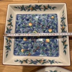 有田焼龍峯窯　大角盛皿、たち吉丸大皿セットの画像