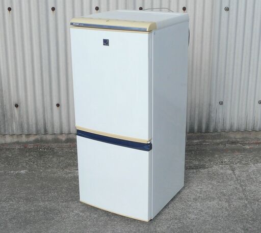 配達先決定　設置・無料配達しますシャープ冷凍冷蔵庫135LSJ-14VK-KB