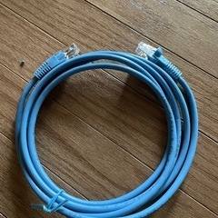 [未使用]分波器ケーブルやLANケーブルなどの画像