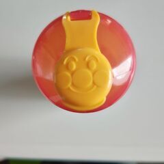 アンパンマン粉ミルクケースの画像