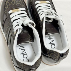 Calvin Klein スニーカーの画像