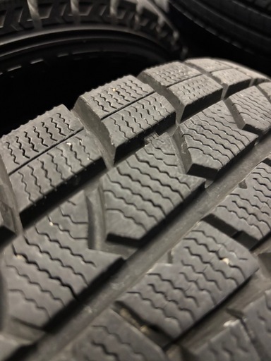 195/60R16 ダンロップ スタッドレス4本の通販はau PAY マーケット 