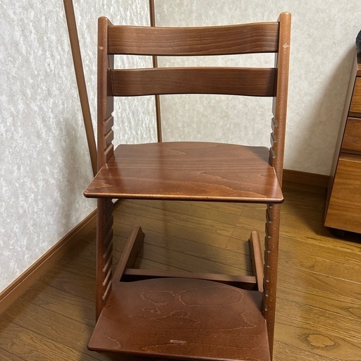 ストッケ　椅子