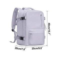 新品バックパック。の画像