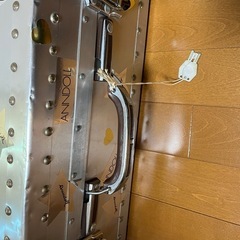 アルミ製収納バッグの画像