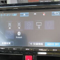 トヨタ　ルーミー　カスタムＧ　Ｓ★1年保証★ロードサービス付　スマアシＩＩ　トヨタ９インチナビ　地デジ　Ｂｌｕｅｔｏｏｔｈオーディオ　両側パワースライド　クルコン　ＥＴＣ　スマートキー　オートエアコン　オートライト　ＬＥＤヘッド＆フォグ　純正１４ＡＷの画像