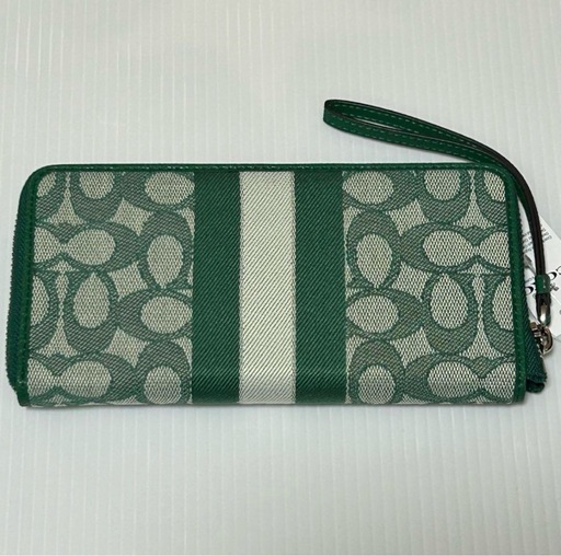 新品　コーチ　COACH　長財布　シグネチャー　キャンバス　緑　ラウンドジップ　総柄　ライン　レザーロゴ　ストラップ 新品 コーチ COACH 長財布 シグネチャー キャンバス 緑 ラウンドジップ