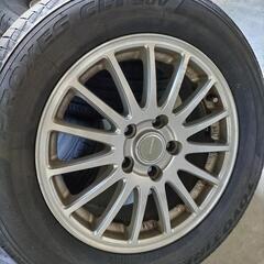 ヴェゼル夏タイヤ215/60R16の画像