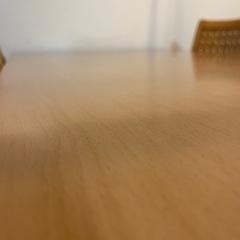 ダイニングテーブルの画像