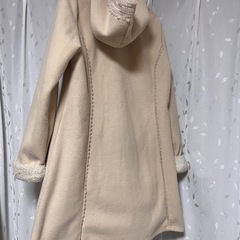 Axes femme クリームコートの画像