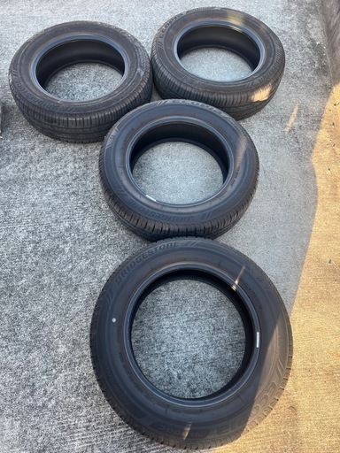 タイヤ185/65R15
