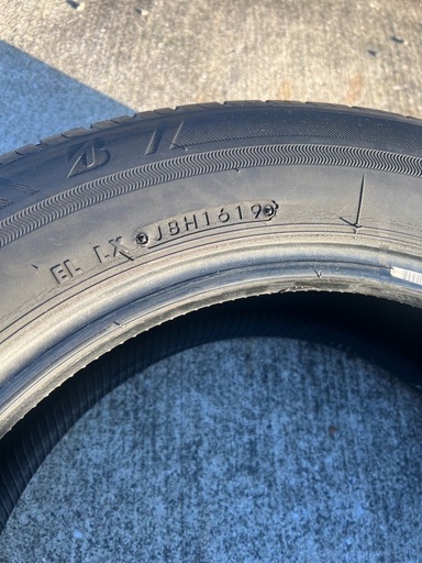 タイヤ185/65R15