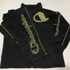 ジャージ上下の画像