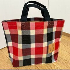 ミッフィートートバッグ3種類の画像
