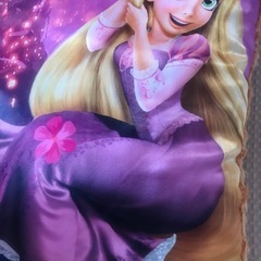 Disney ディズニープリンセス　大きな塔の上のラプンツェル クッションの画像