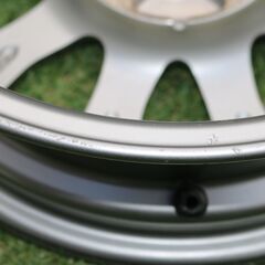 トヨタ アクアのホイールに！ブリヂストン バルミナ ホイール 15インチ5.5J インセット45mm  PCD : 100Φ 4穴 中古ホイール4本セットの画像