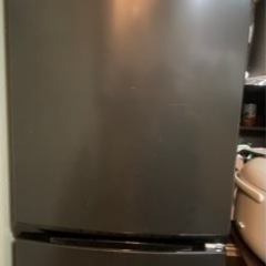 【受け渡し決定】アイリスオーヤマ 冷蔵庫 154L 黒の画像