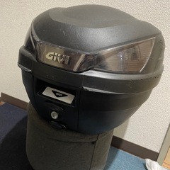 givi トップケース