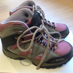 美品　トレッキングシューズの画像