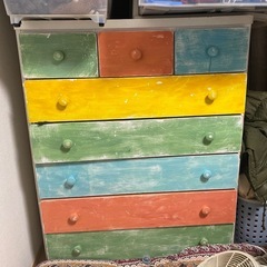 ビンテージ加工のタンスあげます^_^