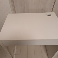 イケア ミッケ 机 ホワイト 73x50 cm