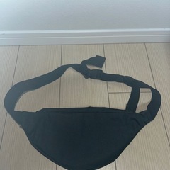 GU バッグの画像