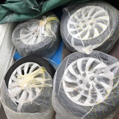 トヨタ純正ホイール付きスタッドレスタイヤ4本セット185/55R...