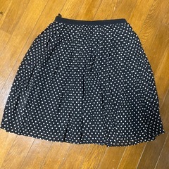 ユニクロLサイズスカートの画像