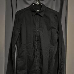 【〆1/31】メンズXS黒シャツH&M