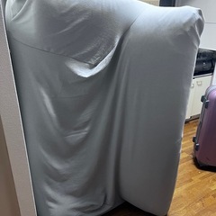 ニトリ　白革調ソファの画像