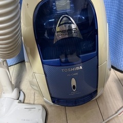 TOSHIBAサイクロン掃除機の画像