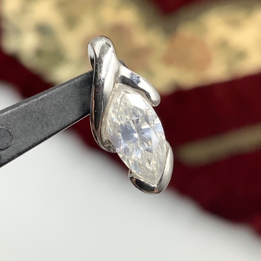 1ct UP マーキスカット ダイヤ pt900 ペンダント 2.4g