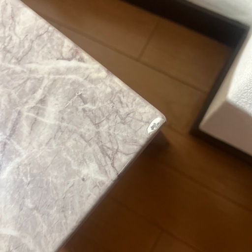 大理石テーブル

