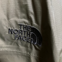 ノースフェイスのマウンテンパーカーの画像