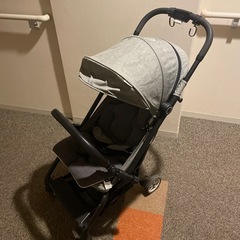 cybex ベビーカーの画像