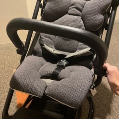 cybex ベビーカーの画像