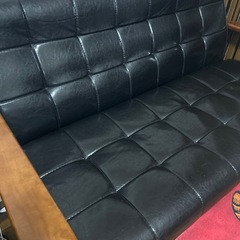 本革ヴィンテージソファー絨毯付き