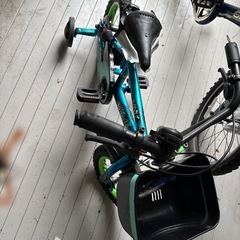 補助輪付き自転車